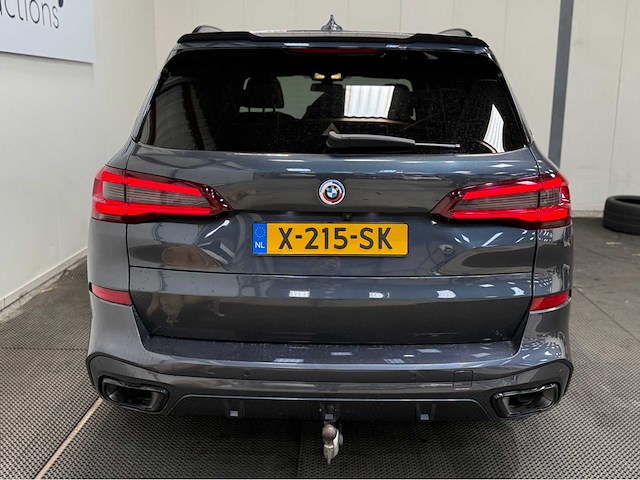 Bmw - x5 - xdrive 45 e - m sport - hybride - personenauto - 2022 - afbeelding 26 van  26