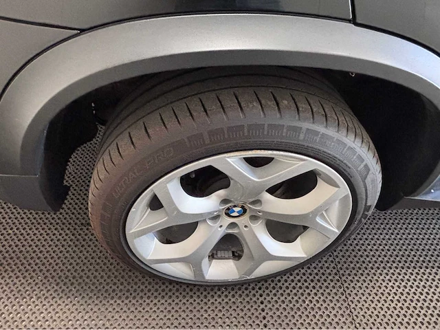 Bmw - x5 - xdrive30d high exec. - personenauto - 2008 - afbeelding 11 van  22