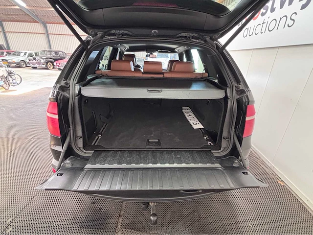 Bmw - x5 - xdrive30d high exec. - personenauto - 2008 - afbeelding 9 van  9