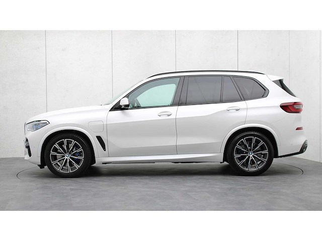 Bmw - x5 - xdrive45e high exec. - 2022 - p-620-lt - personenauto - afbeelding 12 van  25