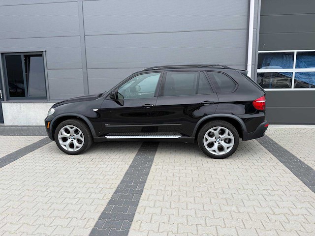 Bmw - x5 - xdrive48i - personenauto - 2009 - afbeelding 12 van  27