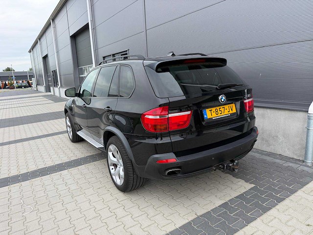 Bmw - x5 - xdrive48i - personenauto - 2009 - afbeelding 21 van  27