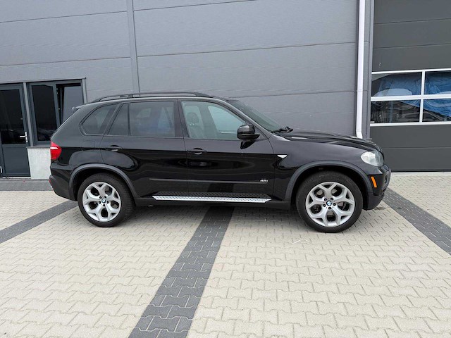 Bmw - x5 - xdrive48i - personenauto - 2009 - afbeelding 22 van  27