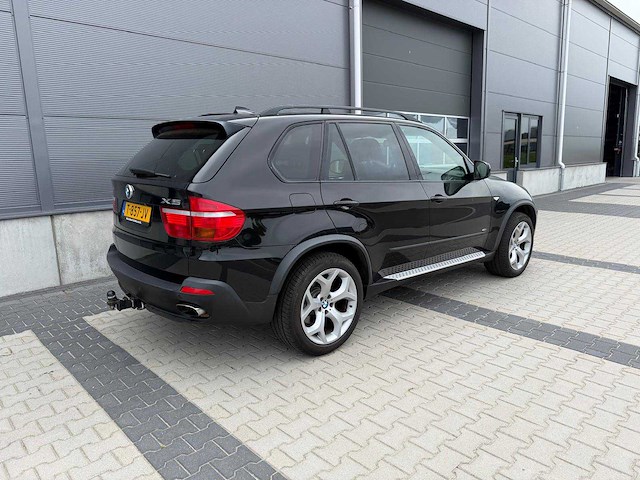 Bmw - x5 - xdrive48i - personenauto - 2009 - afbeelding 23 van  27