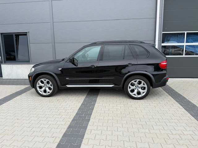 Bmw - x5 - xdrive48i - personenauto - 2009 - afbeelding 12 van  27