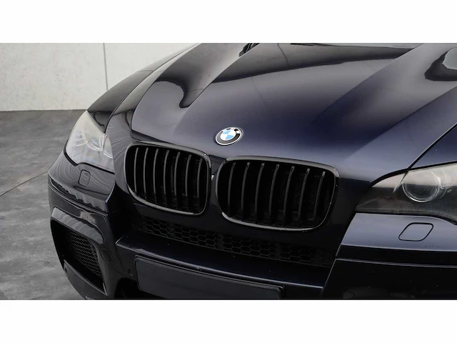 Bmw - x5 m - 4.4i - 2010 - 2-zrl-69 - afbeelding 15 van  25