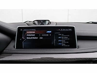 Bmw - x5 m - black fire edit. - 4.4 v8 - 2018 - s-682-hv - personenauto - afbeelding 16 van  31