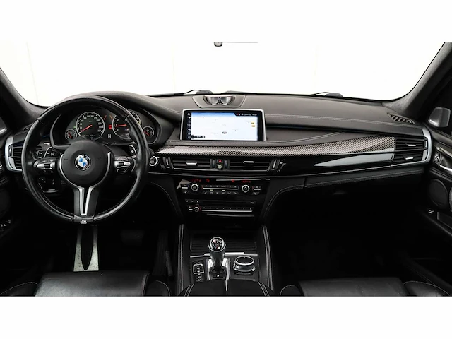 Bmw - x5 m - black fire edit. - 4.4 v8 - 2018 - s-682-hv - personenauto - afbeelding 29 van  31