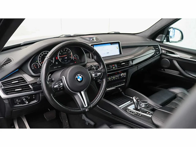 Bmw - x5 m - black fire edit. - 4.4 v8 - 2018 - s-682-hv - personenauto - afbeelding 31 van  31