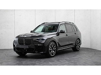 Bmw - x7 - xdrive40i - 6persoons. - 2021 - 30.000 km - afbeelding 1 van  44