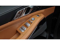 Bmw - x7 - xdrive40i - 6persoons. - 2021 - 30.000 km - afbeelding 22 van  44