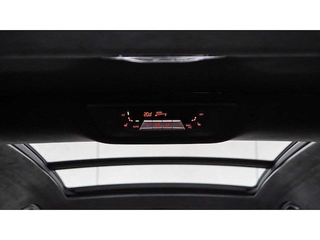 Bmw - x7 - xdrive40i - 6persoons. - 2021 - 30.000 km - afbeelding 31 van  44