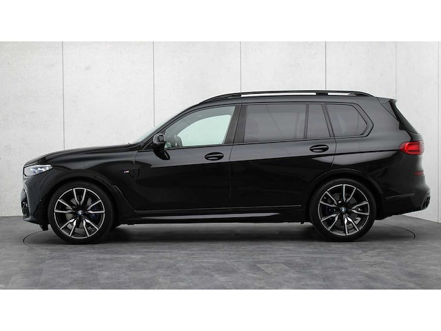 Bmw - x7 - xdrive40i - 6persoons. - 2021 - 30.000 km - afbeelding 23 van  44