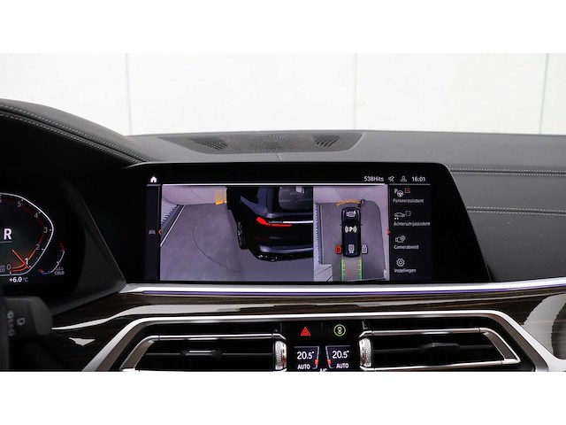 Bmw - x7 - xdrive40i - 6persoons. - 2021 - 30.000 km - afbeelding 35 van  44