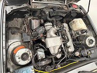 Bmw- 318i - 3-serie - oldtimer - 1986 - afbeelding 14 van  29