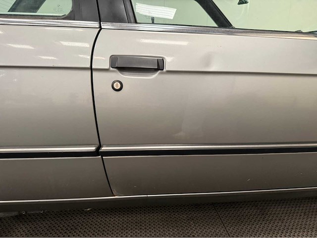 Bmw- 318i - 3-serie - oldtimer - 1986 - afbeelding 16 van  29