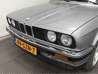 Bmw- 318i - 3-serie - oldtimer - 1986 - afbeelding 25 van  29