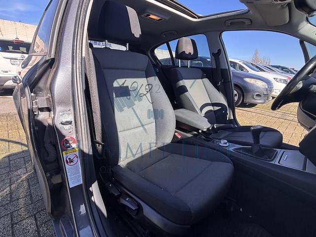 Bmw 1 (e87) 116i, 2006 - afbeelding 20 van  36