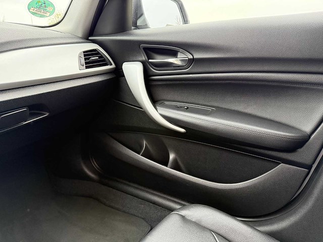 Bmw 1-serie 114i business+ , 90-zkr-1 - afbeelding 3 van  25