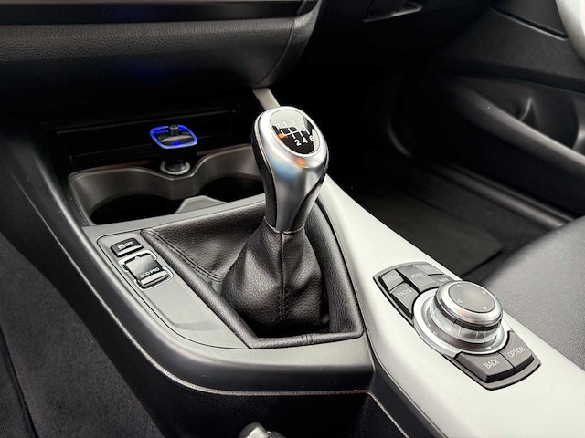 Bmw 1-serie 114i business+ , 90-zkr-1 - afbeelding 4 van  25