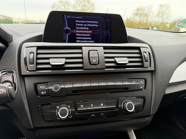 Bmw 1-serie 114i business+ , 90-zkr-1 - afbeelding 6 van  25