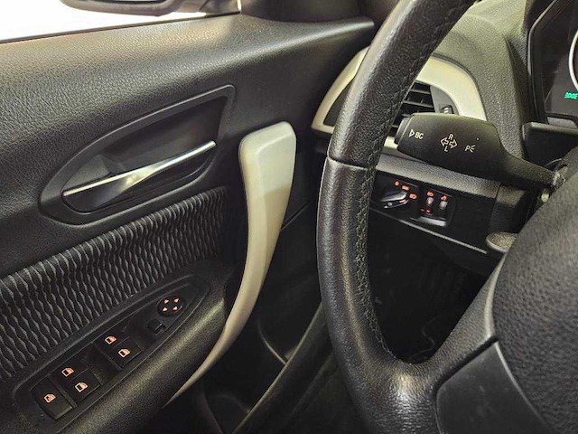 Bmw 1-serie 114i ede; pl-852-v - afbeelding 2 van  15