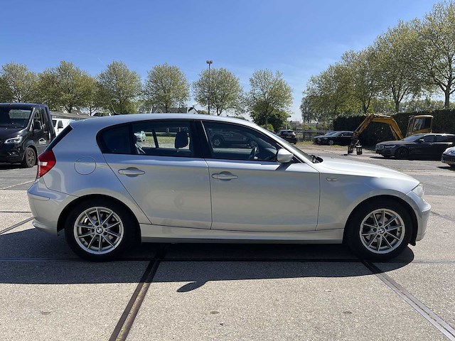 Bmw 1-serie 116i 2009 | 01-nnf-1* - afbeelding 7 van  28