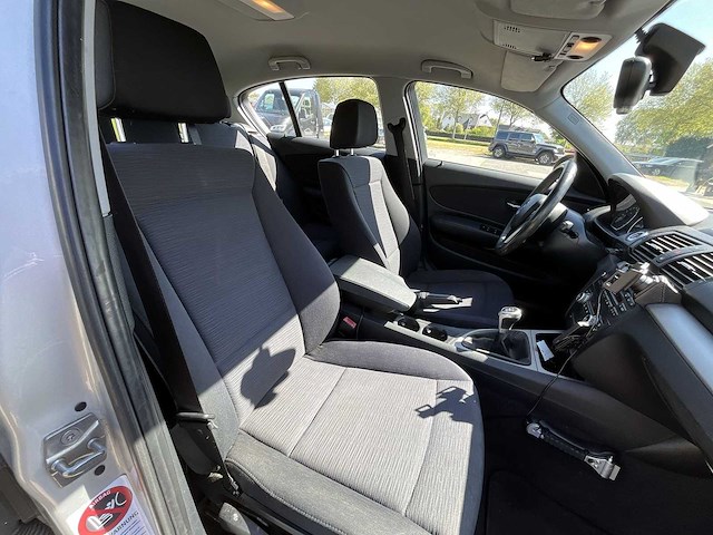 Bmw 1-serie 116i 2009 | 01-nnf-1* - afbeelding 20 van  28