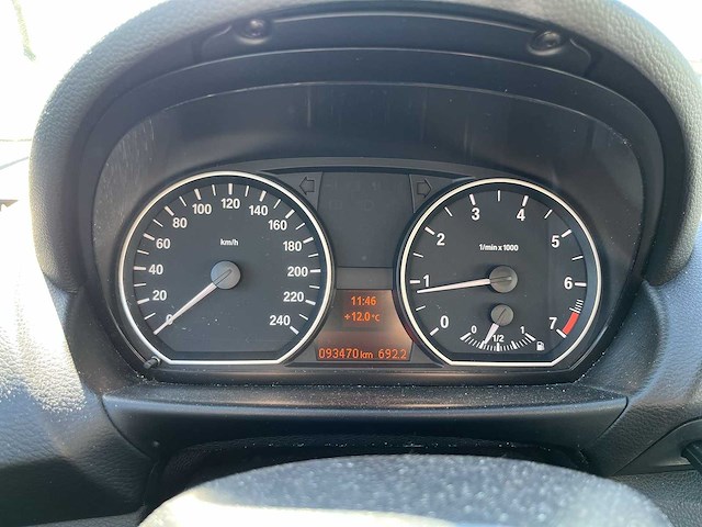 Bmw 1-serie 116i 2009 | 01-nnf-1* - afbeelding 25 van  28