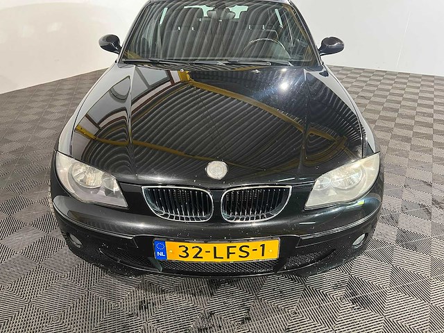 Bmw 1-serie 116i , 32-lfs-1 - afbeelding 9 van  17