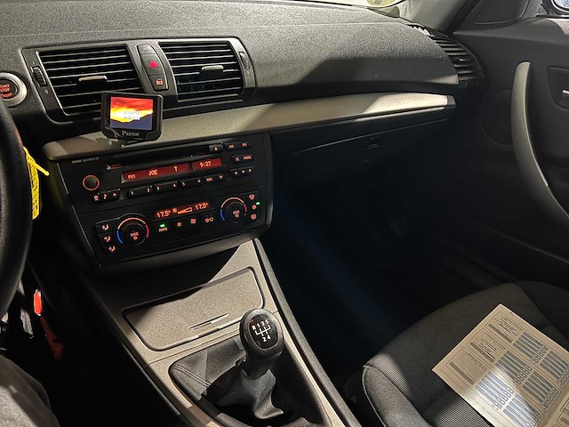 Bmw 1-serie 116i, 33-px-nv - afbeelding 6 van  16