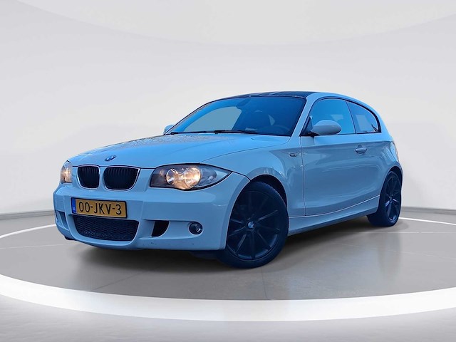 Bmw 1-serie 116i business line 2009 | 00-jkv-3 - afbeelding 1 van  29