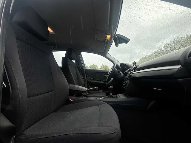 Bmw 1-serie 116i business line | 59-ghg-7 - afbeelding 19 van  31