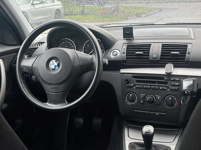 Bmw 1-serie 116i business line | 59-ghg-7 - afbeelding 23 van  31