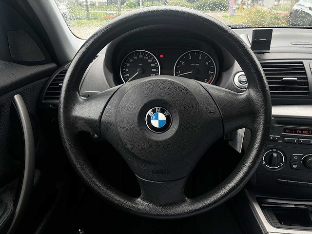 Bmw 1-serie 116i business line | 59-ghg-7 - afbeelding 28 van  31
