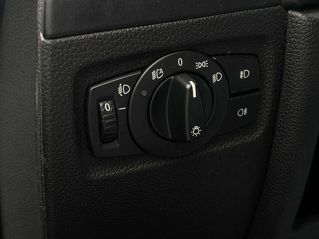Bmw 1-serie 116i business line | 59-ghg-7 - afbeelding 8 van  31