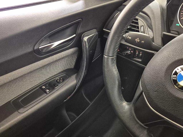 Bmw 1-serie 116i high exe. *, zh-001-p - afbeelding 19 van  19