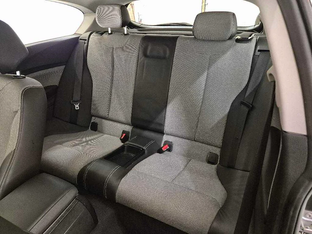 Bmw 1-serie 116i high exe. *, zh-001-p - afbeelding 18 van  19