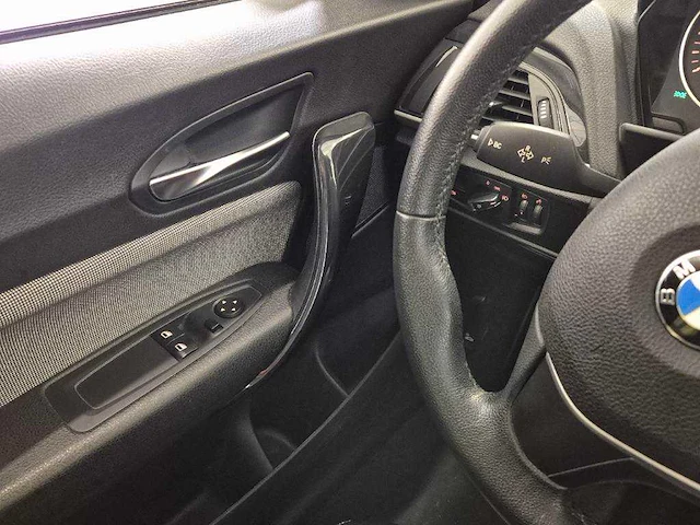 Bmw 1-serie 116i high exe. *, zh-001-p - afbeelding 19 van  19