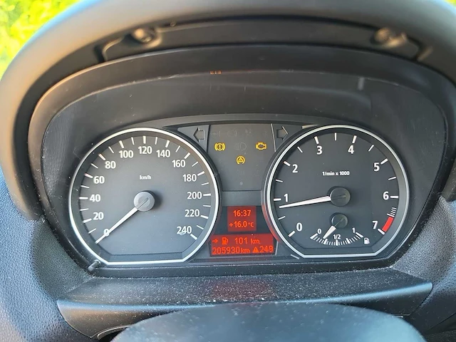 Bmw 1-serie 116i high executive | 01-rs-jt - afbeelding 15 van  31