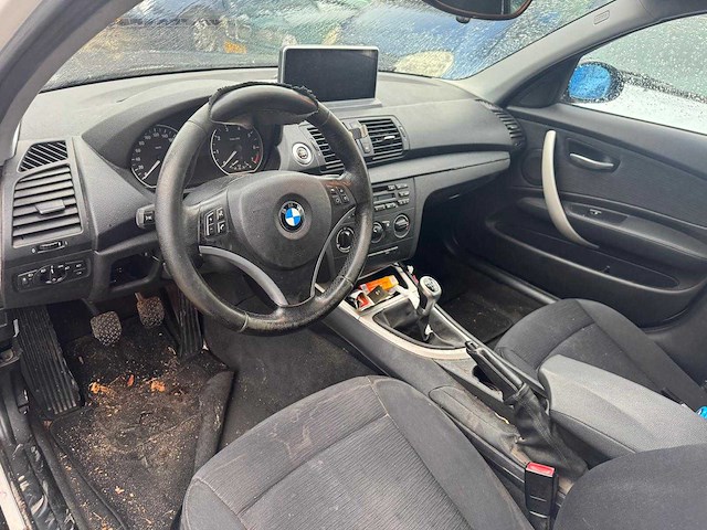 Bmw 1-serie 116i introduction kr-719-t - afbeelding 2 van  5
