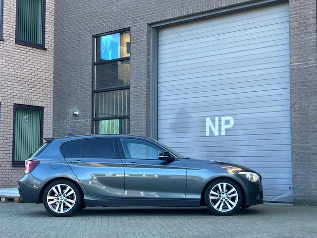 Bmw 1-serie 116i upgrade edition m-pakket, 67-zfh-3 - afbeelding 10 van  15