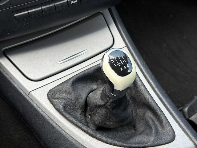 Bmw 1-serie 118d business line | 16-kpp-6 i - afbeelding 3 van  11
