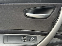 Bmw 1-serie 118d business line | 16-kpp-6 i - afbeelding 8 van  11