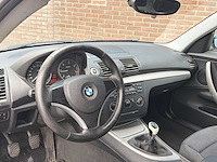 Bmw 1-serie 118d business line | 16-kpp-6 i - afbeelding 18 van  24