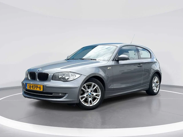Bmw 1-serie 118d business line | 16-kpp-6 i - afbeelding 1 van  24