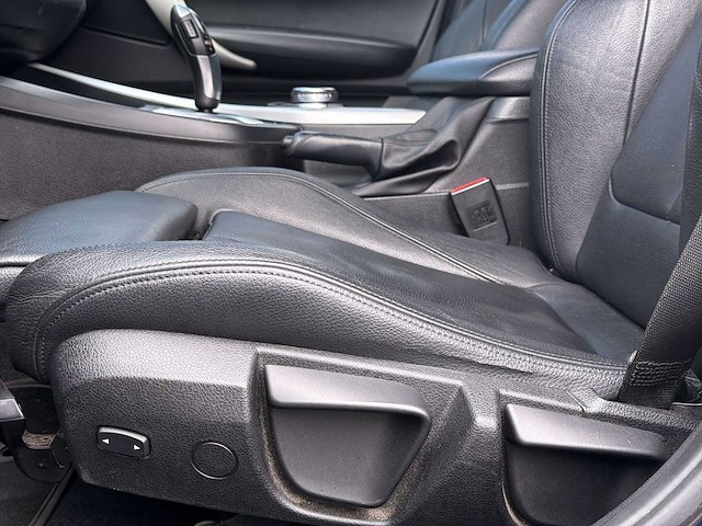 Bmw 1-serie 118d high executive | 9-sgl-29 i - afbeelding 36 van  36