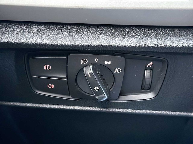 Bmw 1-serie 118d high executive | 9-sgl-29 i - afbeelding 9 van  36