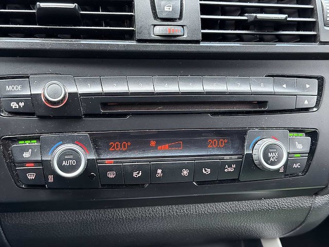 Bmw 1-serie 118d high executive | 9-sgl-29 i - afbeelding 19 van  36