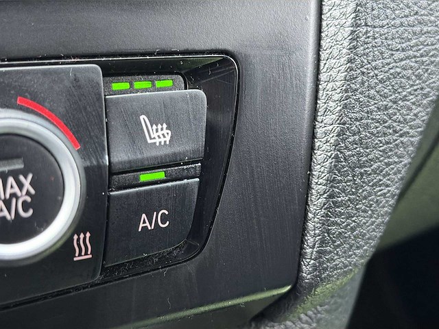 Bmw 1-serie 118d high executive | 9-sgl-29 i - afbeelding 20 van  36